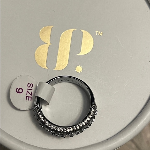 Bomb Party ring - Picture 5 of 5